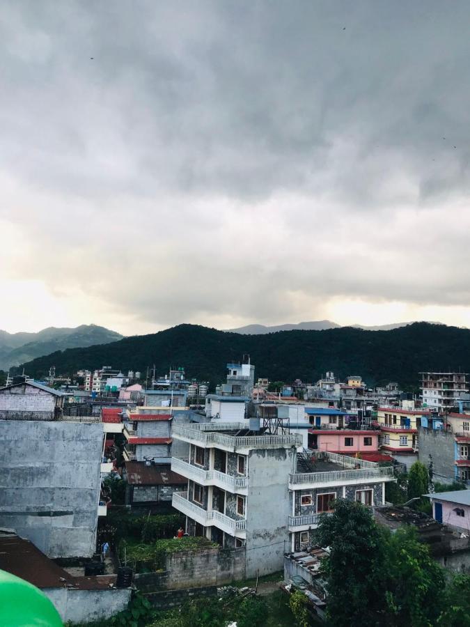 Hotel Aarjan And Restaurant Pokhara Esterno foto